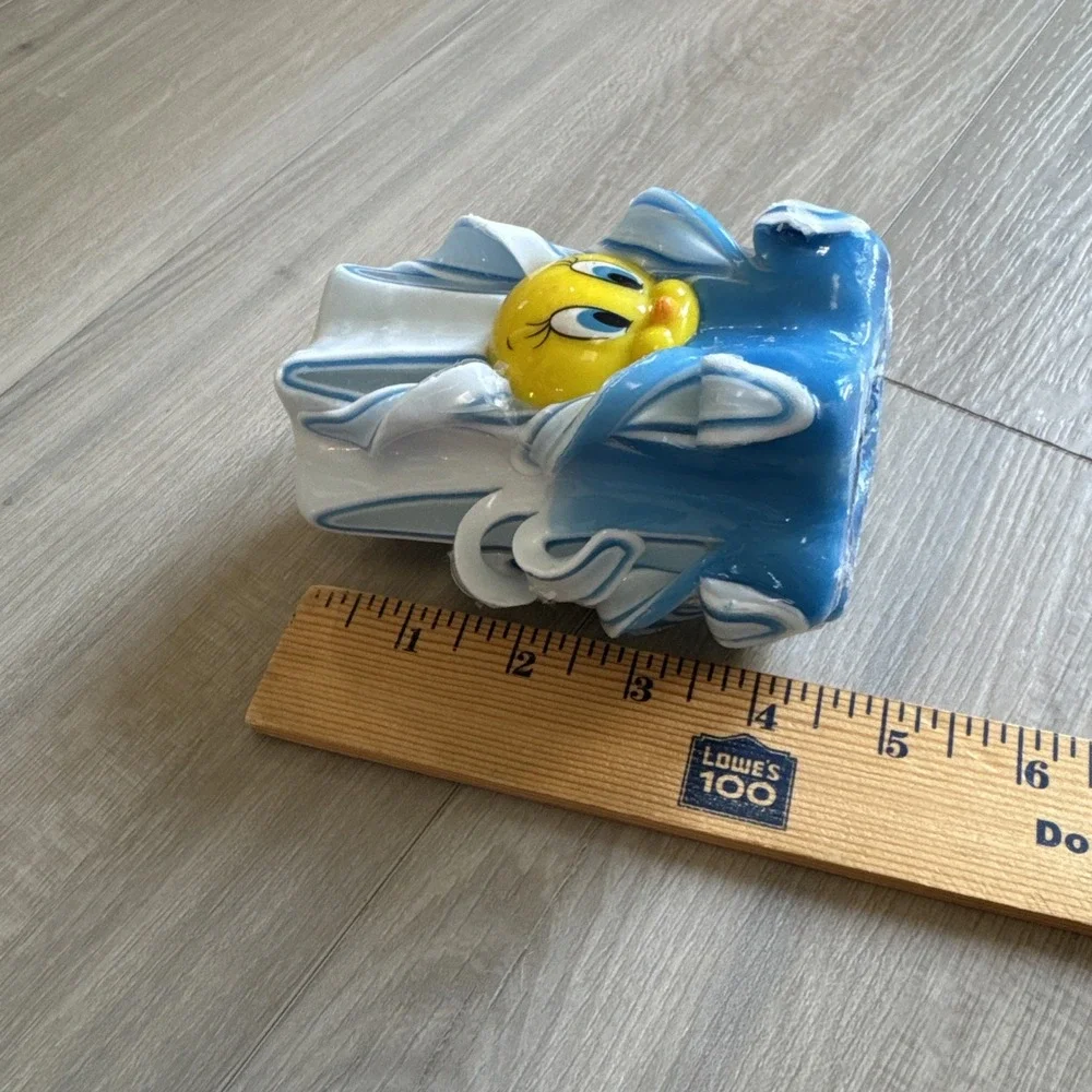 Vintage Looney Tunes Tweety Bird Ribbon Candle Blue Unused 4.5